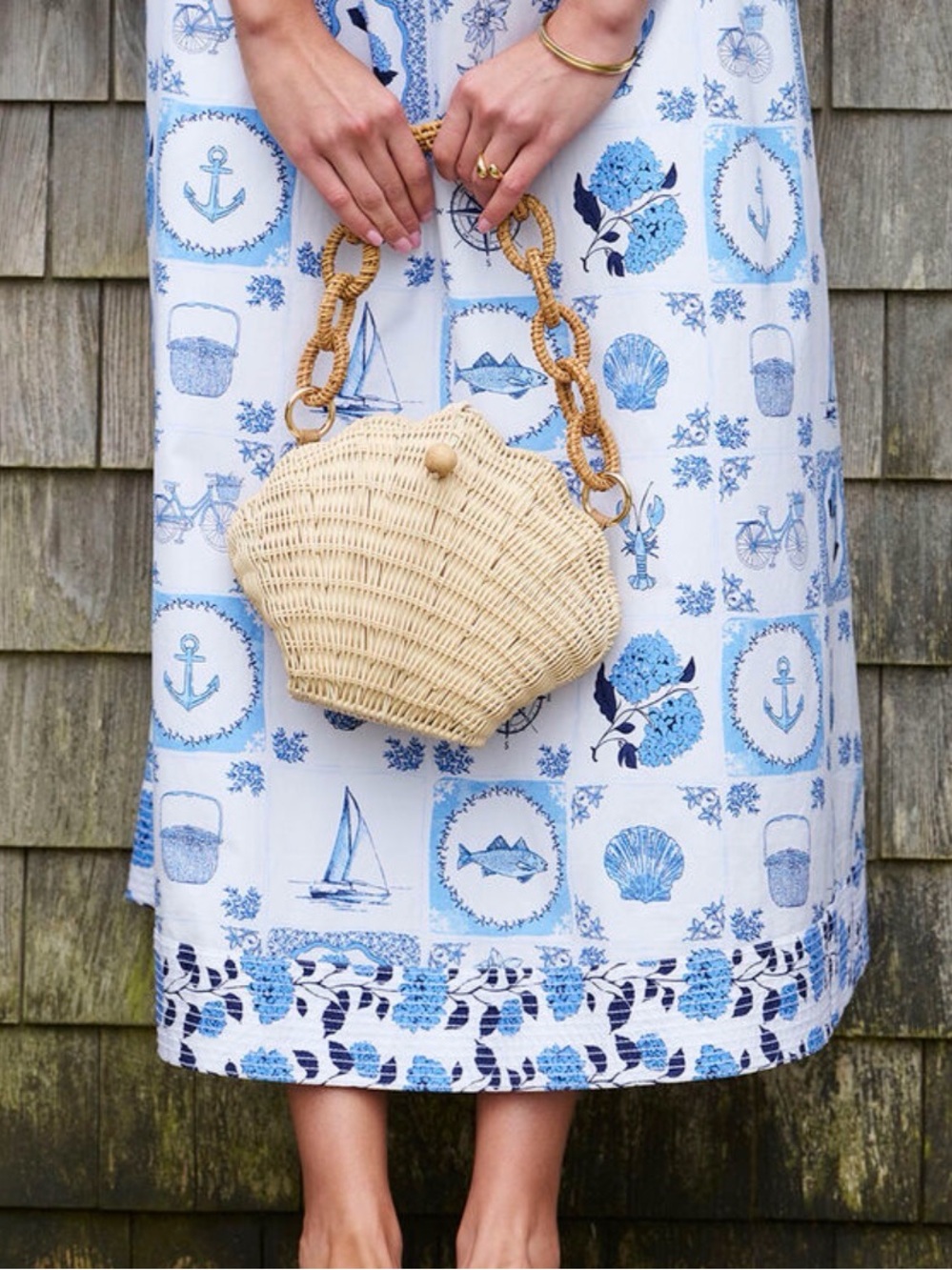 Vineyard Vines Clamshell Bag Purse - Picture 8 of 11
